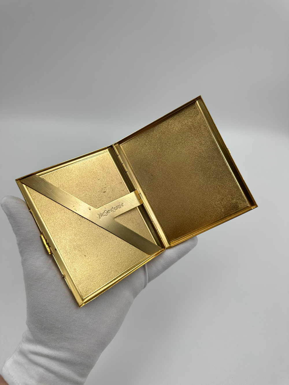 Портсигар Yves Saint Laurent