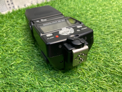 Nikon SB-800