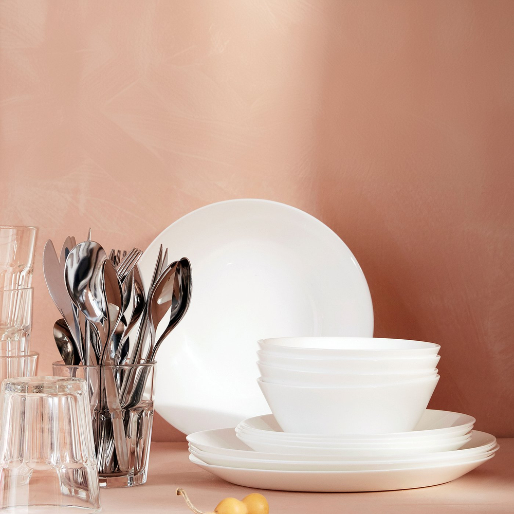 IKEA OFTAST  (ИКЕА ОФТАСТ)  -  Тарелка десертная - белый 19 см