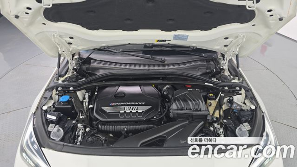 BMW 2-Series M235i xDrive — 2021