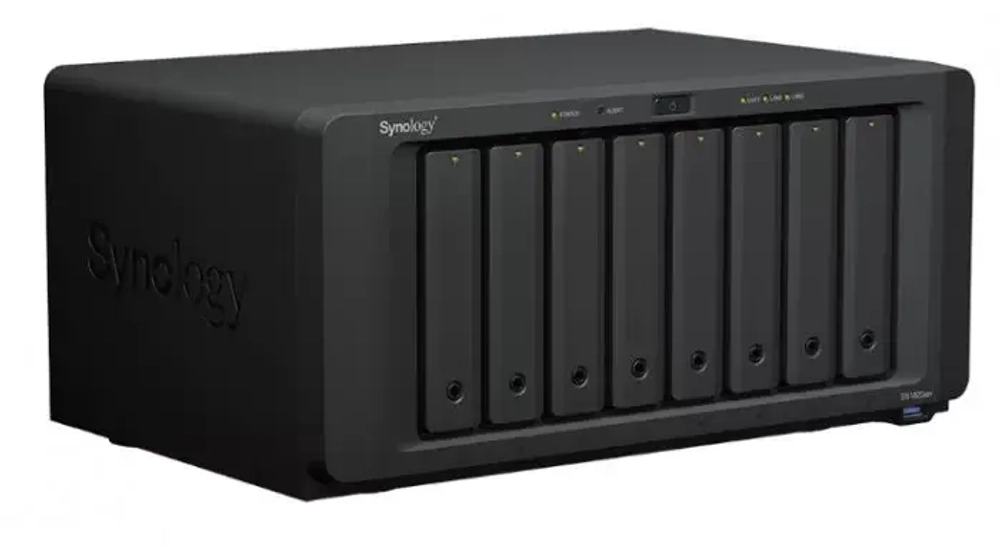Сетевой накопитель Synology  DS1823XS+