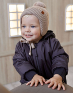 Шапка вязаная на завязках c помпоном (теплый беж)