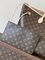Сумка коричневая с бежевой отделкой от Louis Vuitton Neverfull GM BP5-267800 — фото 9 [TG 51d28eaa0c0d-009]