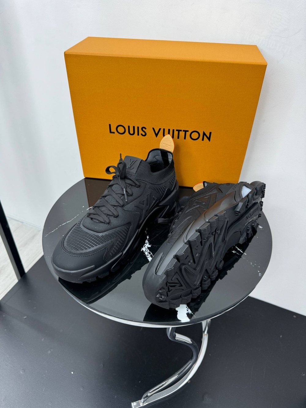 Кроссовки Louis Vuitton