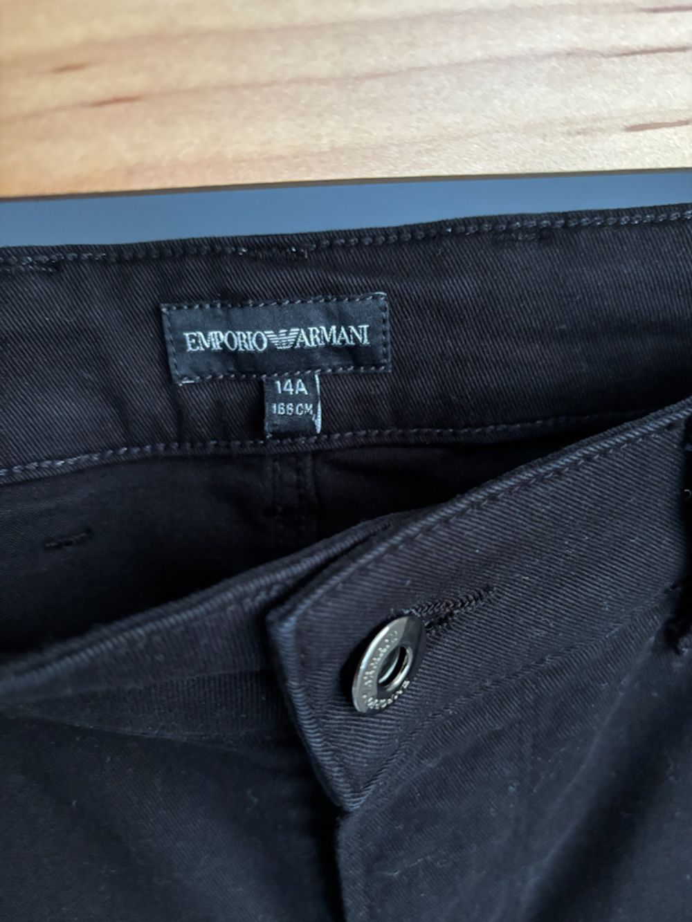 Джинсы Emporio Armani, 164