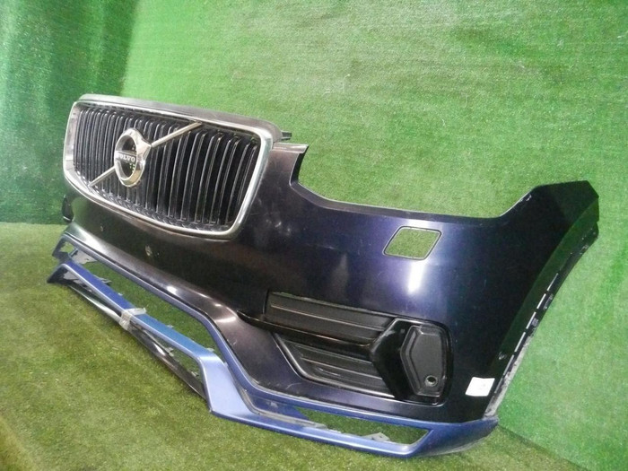 Бампер передний Volvo XC90 19-н.в R-Design В сборе