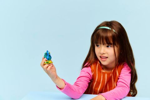 Конструктор LEGO Minifigures 71051 Серия 28 Случайная фигурка