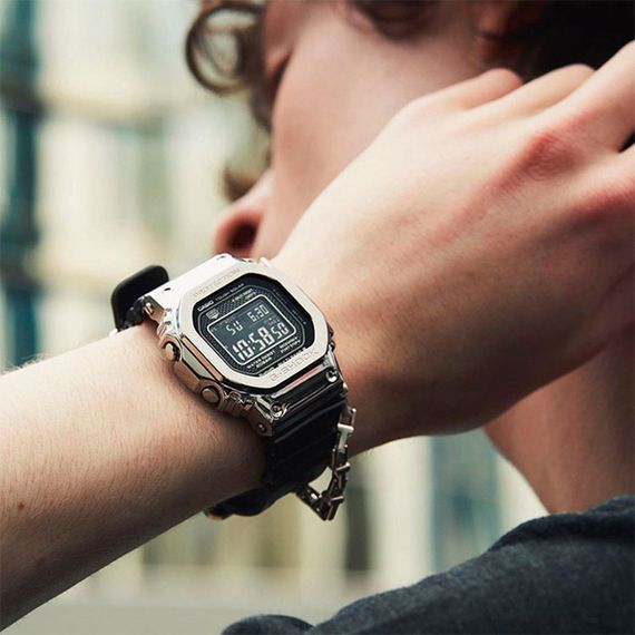 Наручные часы Casio GMW-B5000-1JF