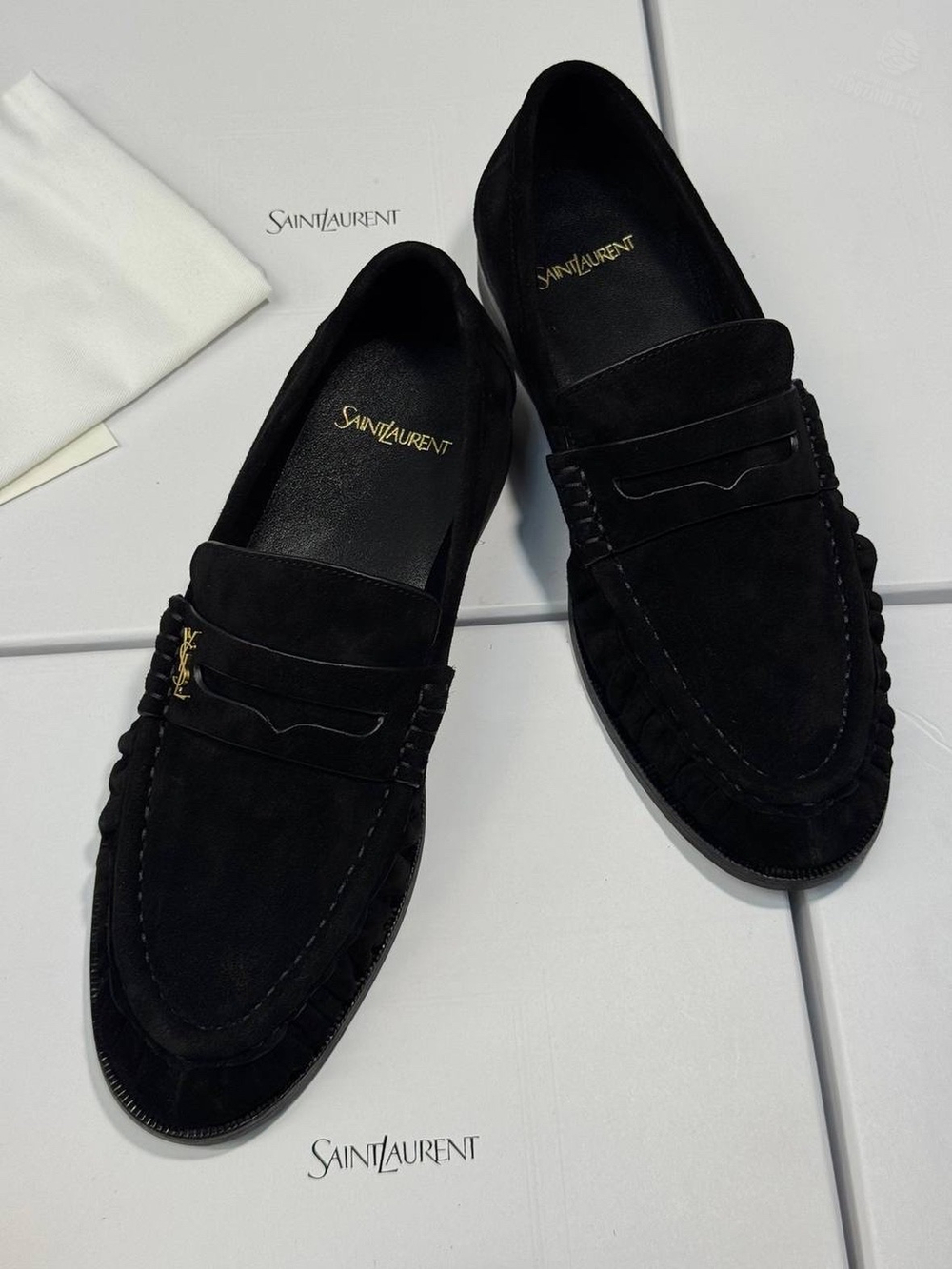 Лоферы Yves Saint Laurent Casandre