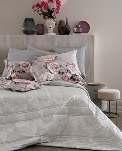 Покрывало 270х270 Blumarine Dimora perla