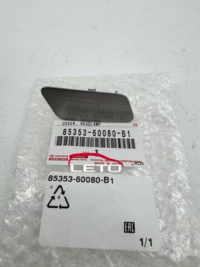 Заглушка омывателя фары правой 85353-60080-B1 8535360080B1