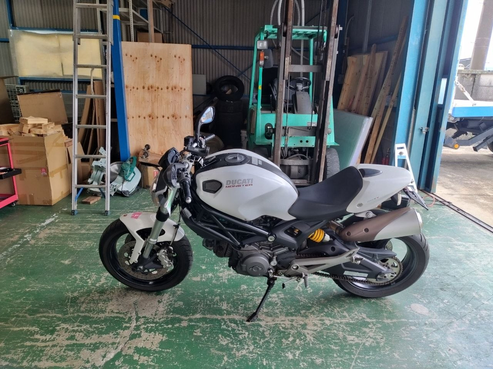 Ducati Monster 696 Plus 2013