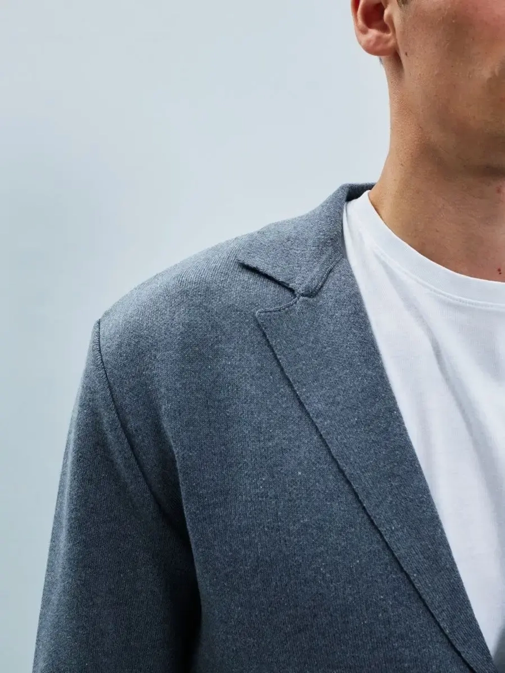 Пиджак вязаный