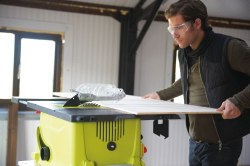 Распиловочный станок Ryobi RTS1800EF-G 5133002025