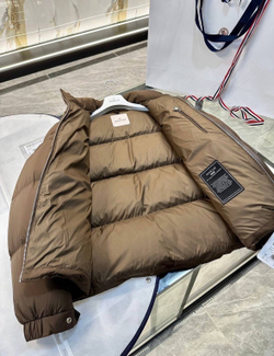 Пуховик Moncler