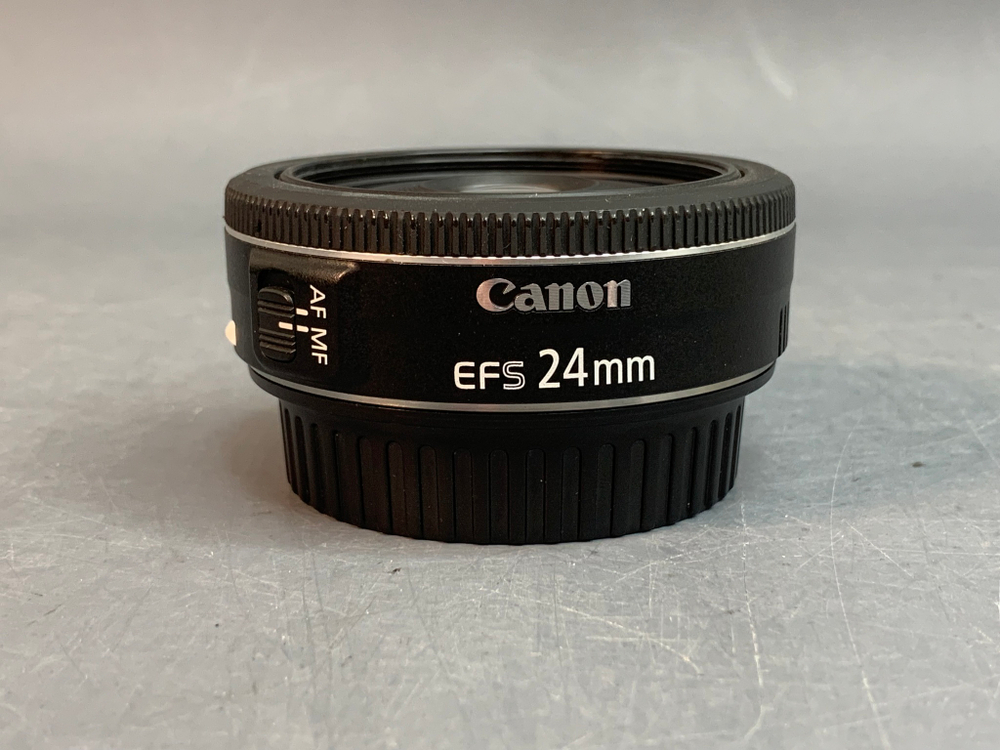 Canon EF-S 24mm 2.8 STM