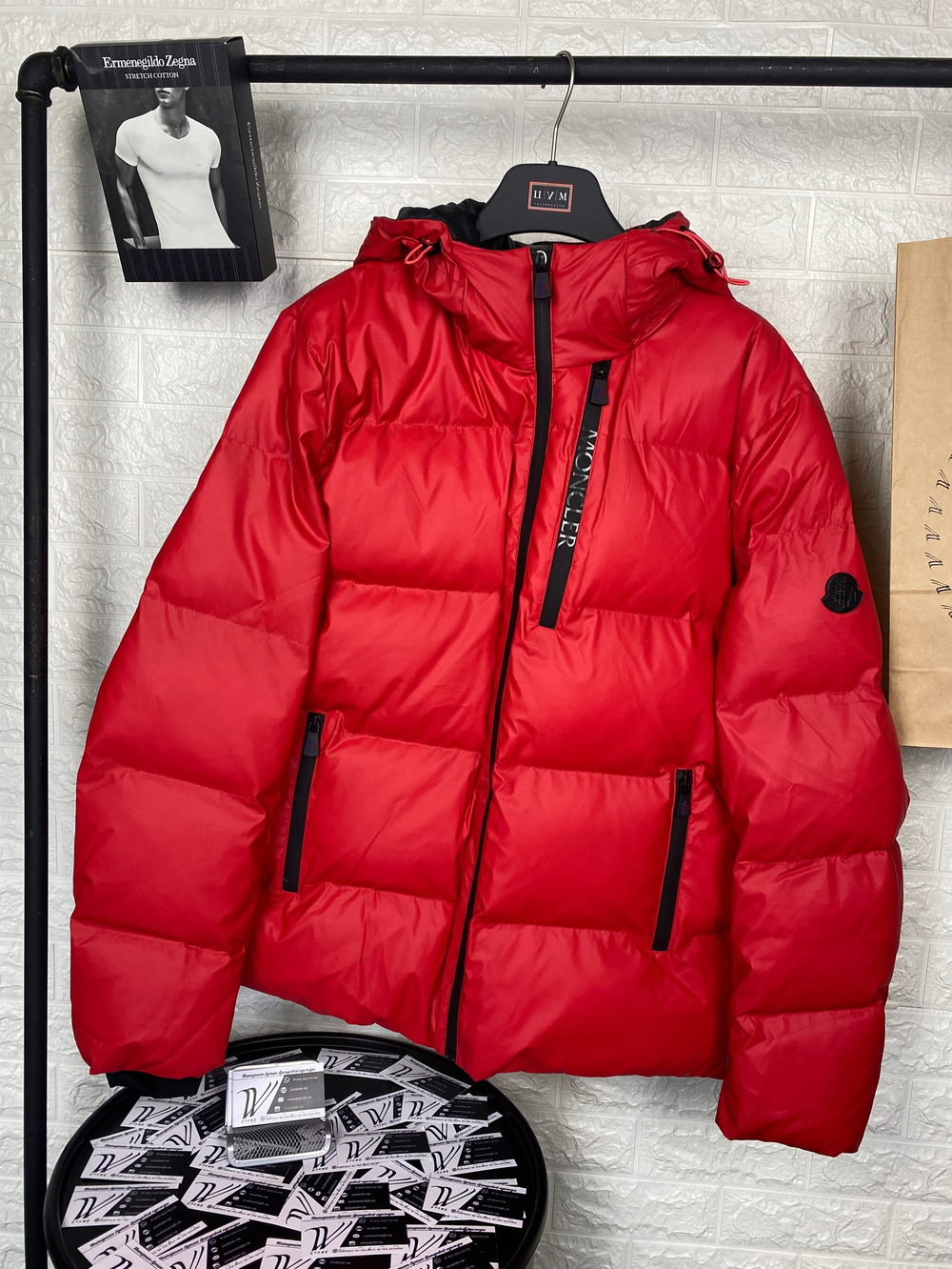 Пуховик Moncler