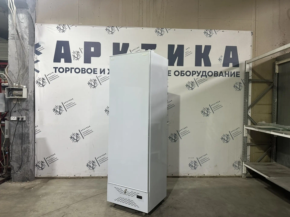 Шкаф холодильный Бирюса 550K-R