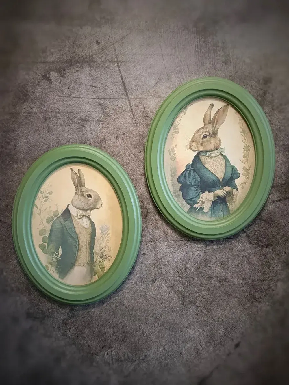 Панно картина в винтажном стиле Миссис Кролик