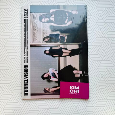 Альбом ITZY - TUNNEL VISION [Photobook ver.] (A ver.)
