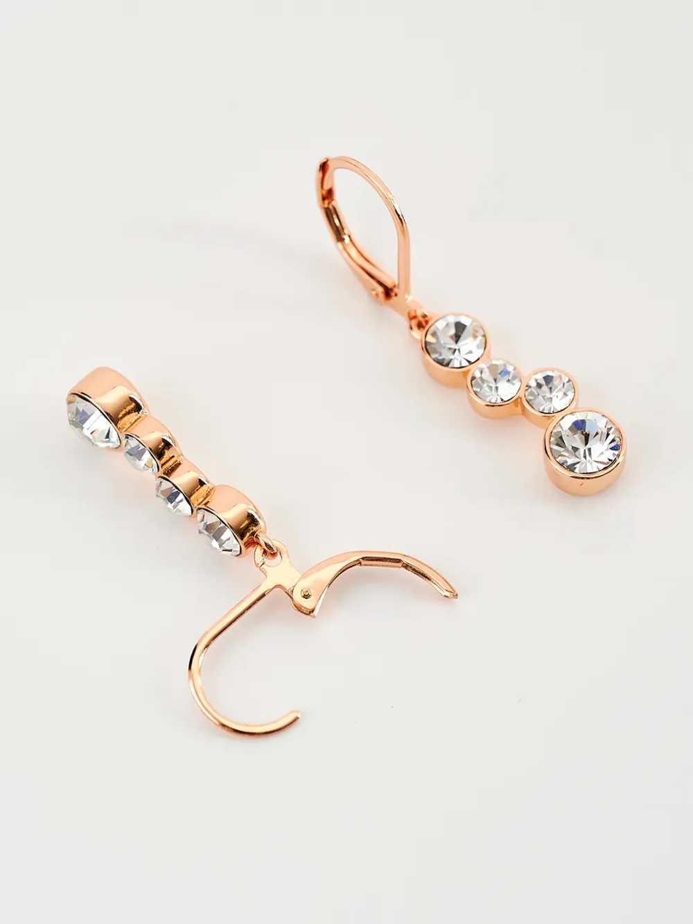 Серьги-подвески Эльза с белыми кристаллами Swarovski