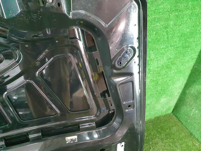 Капот VW Touareg 3 (2018-н.в.)