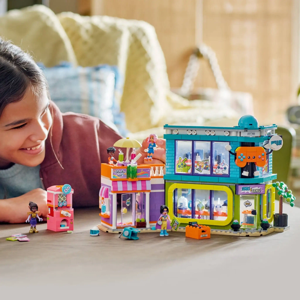Конструктор LEGO Friends 42674 Магазин комиксов и игр