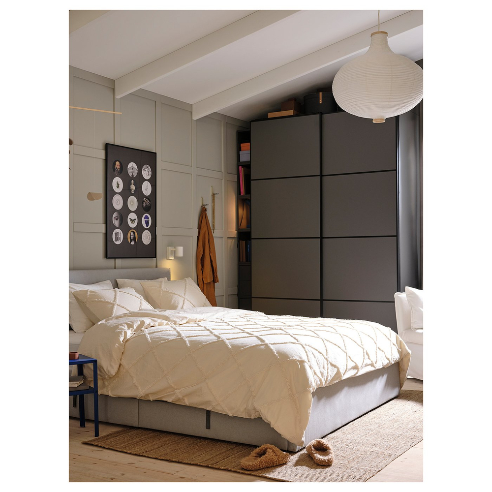 IKEA RISBYN  (ИКЕА РИСБЙН)  -  Абажур для подвесной лампы - в форме луковицы/белый 57 см