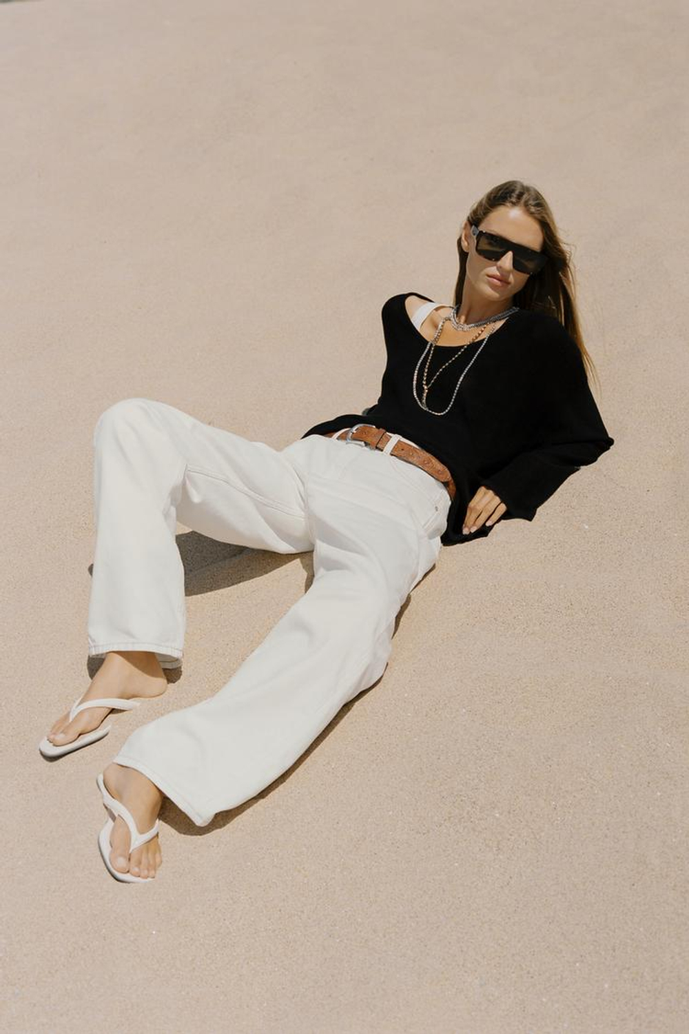 ZARA СВИТЕР С КРУГЛЫМ ВЫРЕЗОМ, ЧЕРНЫЙ