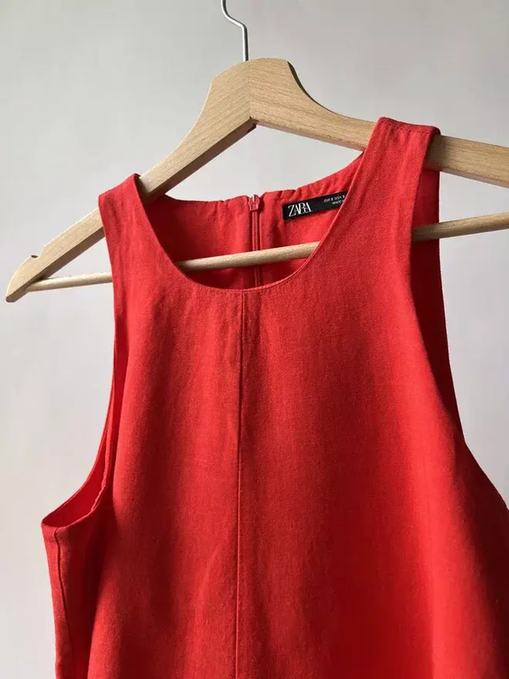 Платье Zara