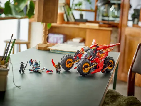 Конструктор LEGO Ninjago 71844 Боевая машина ниндзя