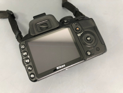 Nikon D3100 kit 18-55mm 13.000 кадров