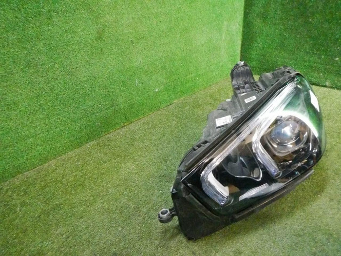 Фара левая Mercedes GLE V167 (2018-2024) LED