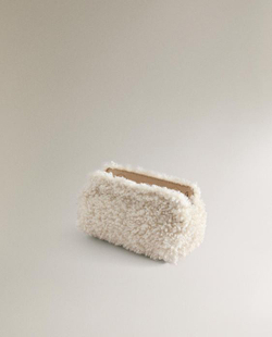 ZARA HOME КОСМЕТИЧКА ИЗ ИСКУССТВЕННОГО МЕХА, ЭКРЮ