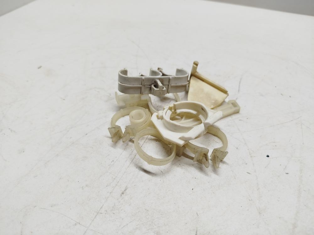 WFB1604 кт281 Пластиковые элементы стиральной машины Bosch WFB1604 б/у