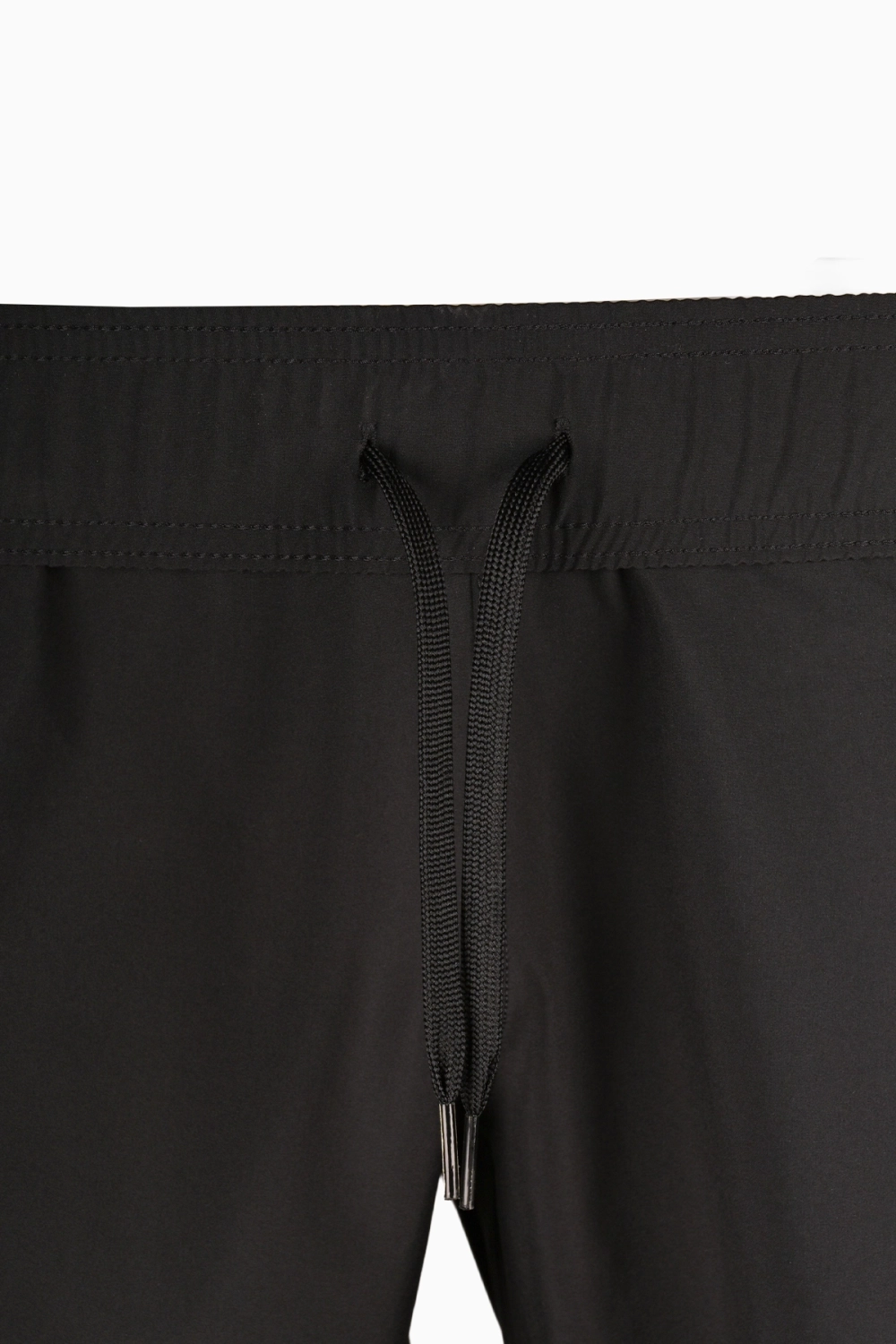 Шорты adidas Juventus FC 26/27 Tiro Travel - черный