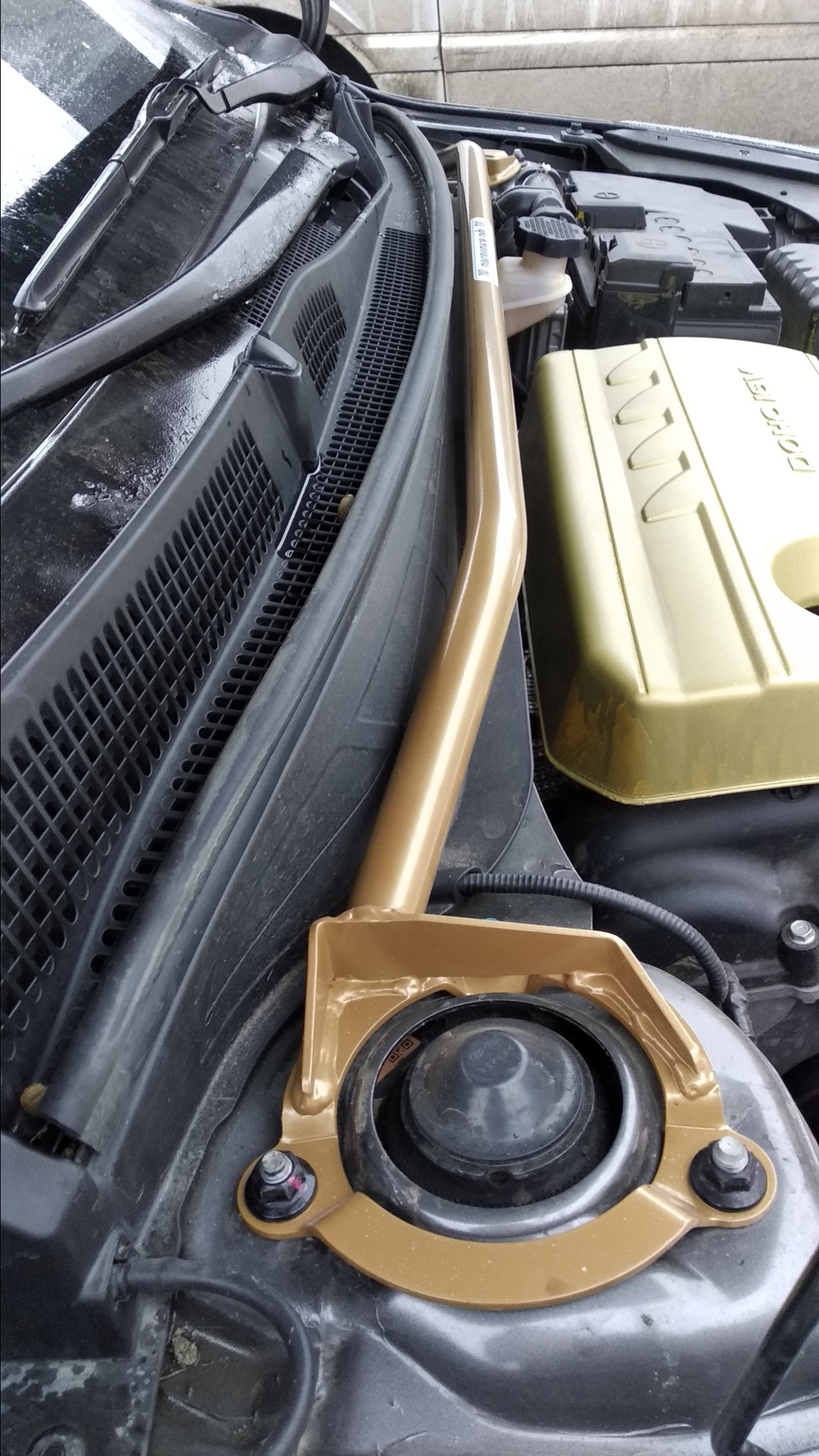 Распорка передних стоек Kia Cerato 4, Forte 3, K3 BD (ПОД ЗАКАЗ)
