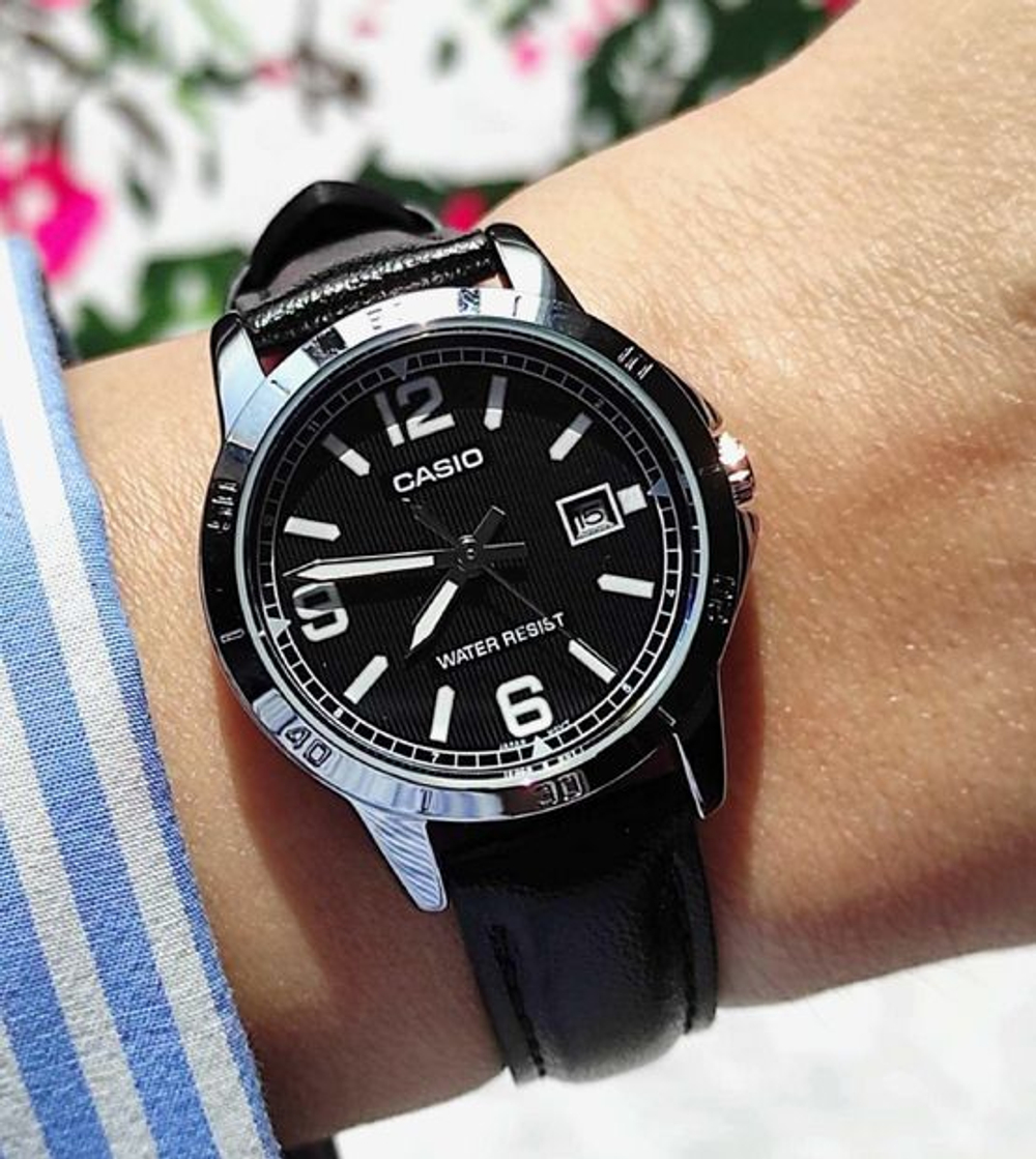 Женские наручные часы Casio Vintage LTP-V004L-1B