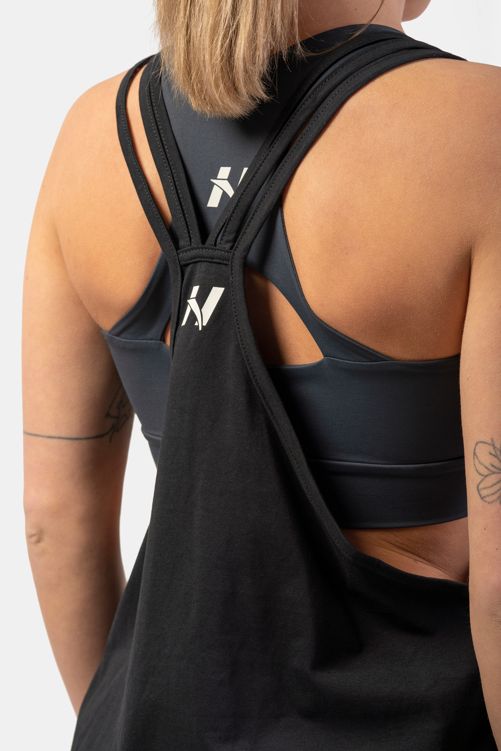 Майка SLEEVELESS LOOSE CROSS BACK TANK TOP "FEELING GOOD" 419 Черная