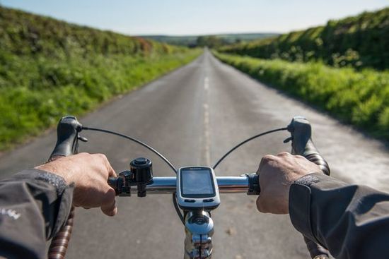 Велокомпьютер Garmin Edge Touring Plus 010-01165-00