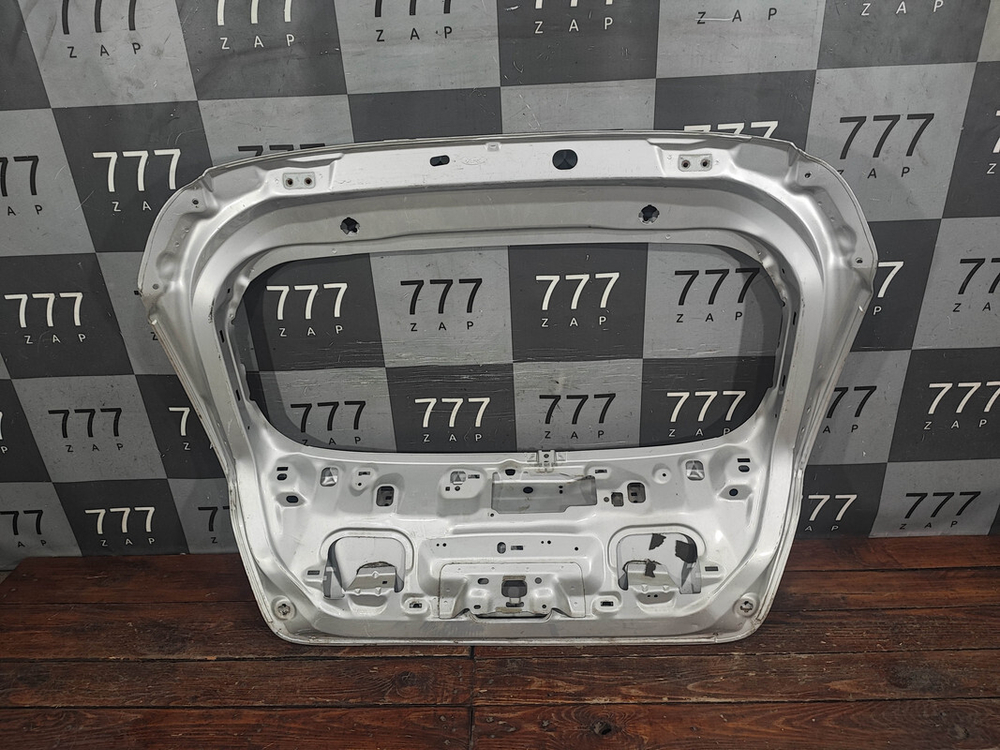 Крышка багажника Ford Fiesta 6 08-19 Б/У Оригинал 1763986