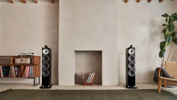Bowers &amp; Wilkins 702 S3 Gloss Black