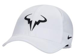 Теннисная кепка Nike Dri-Fit Club - белый