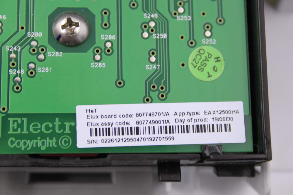 Модуль управления стиральной машины Electrolux EWT1567VIW с пластиком