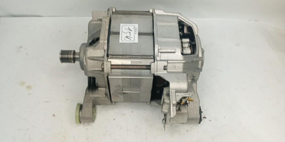 154 Двигатель для стиральной машины Bosch, Siemens 145326 б/у
