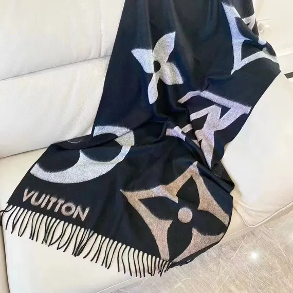 Шарф Louis Vuitton Ultimate