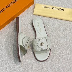 Сабо Louis Vuitton