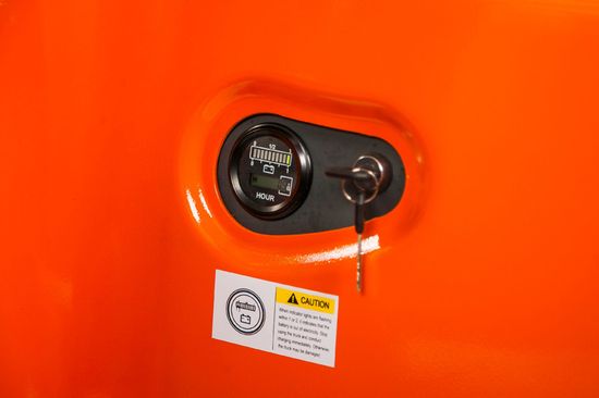Штабелер электрический самоходный TOR 1.5т 4.5м CDDR15-II
