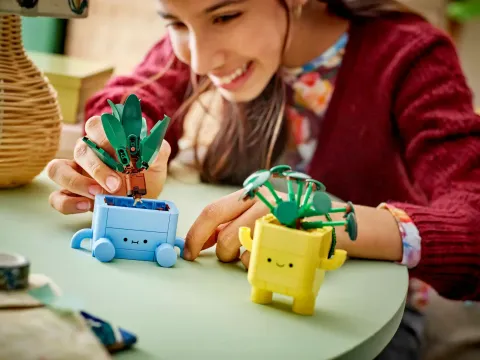 Конструктор LEGO Botanical Collection 10349 Счастливые растения