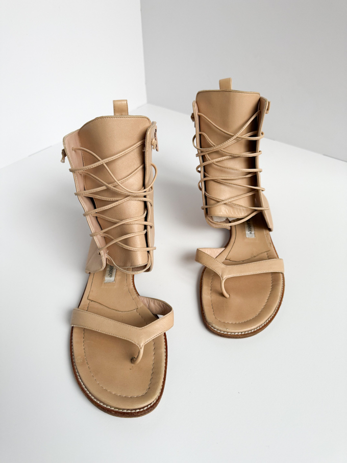 Кожаные босоножки Manolo Blahnik, 38